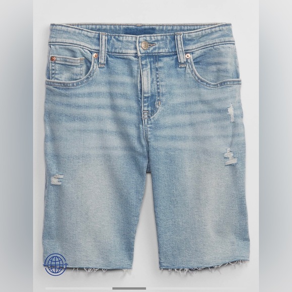 GAP Mid Rise Distressed Denim Bermuda
Shorts with Washwell - Picture 3 of 6